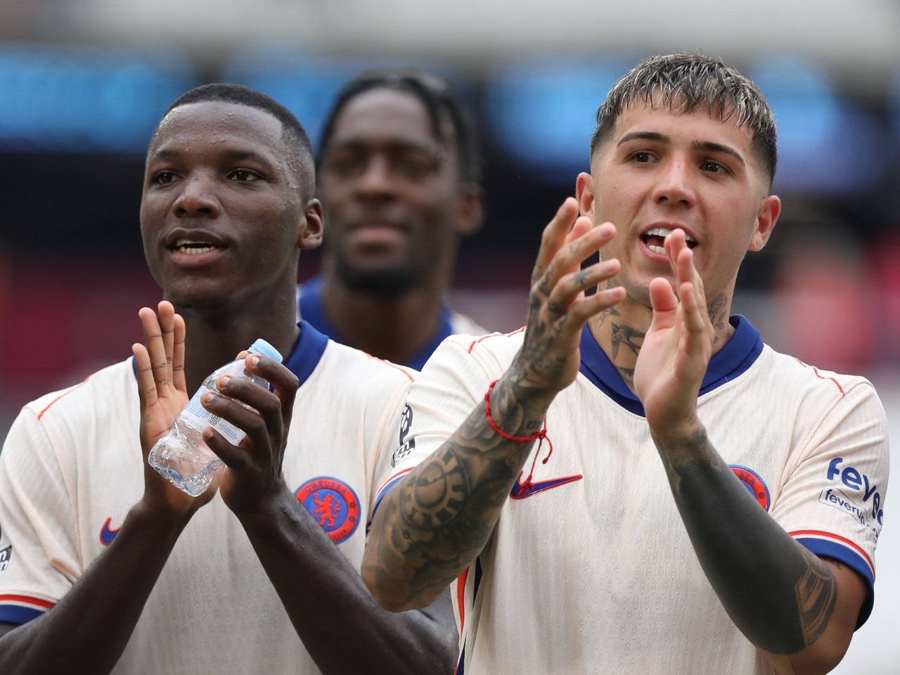 Chelsea : Prolongation de Contrat de Moises Caicedo, un Gage d'Avenir Brillant