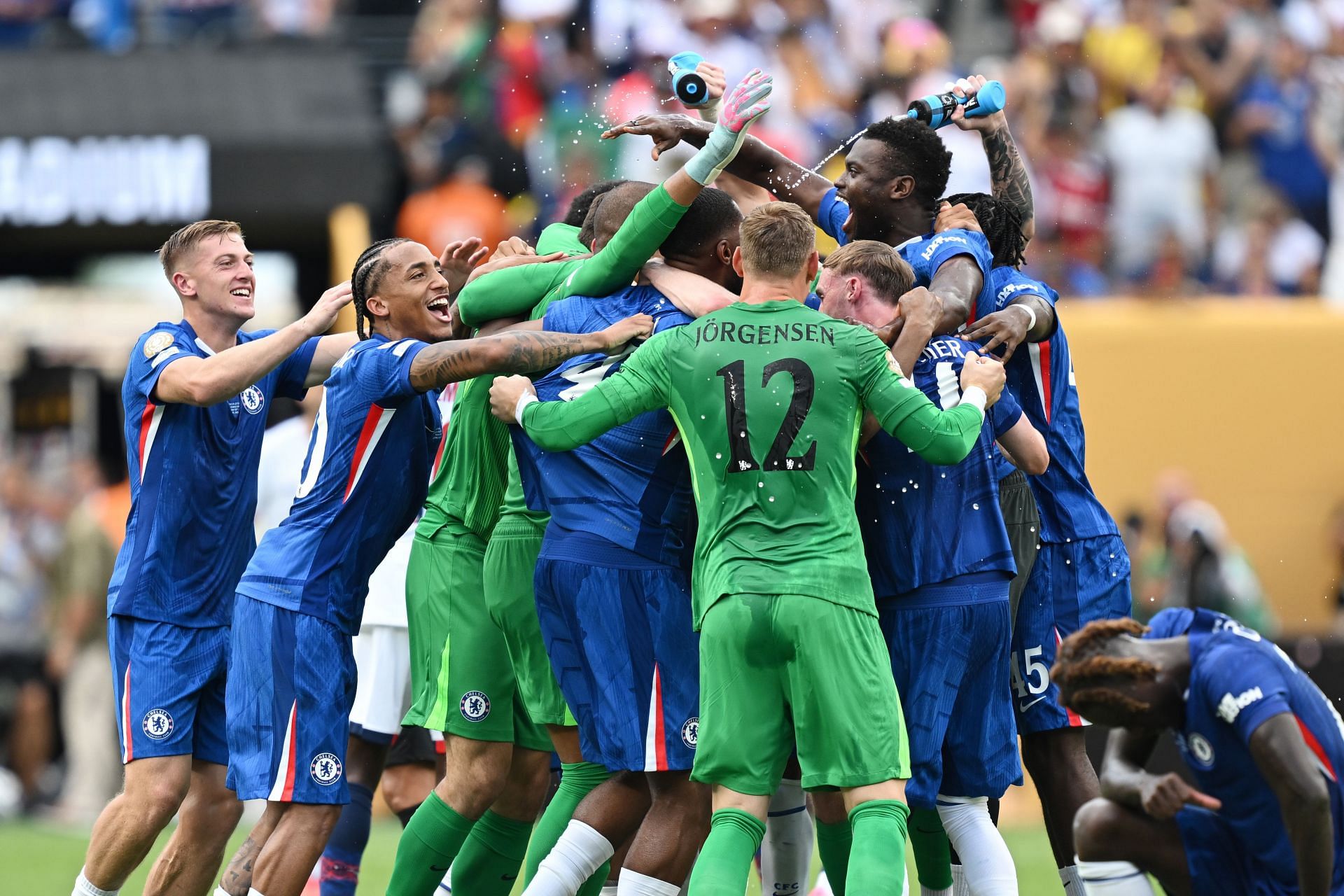 Chelsea écrase le PSG en finale et devient champion du monde des clubs 2025